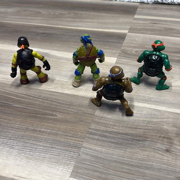 🏴 Ninja turtles Action Figures Set - Picture 6 of 6